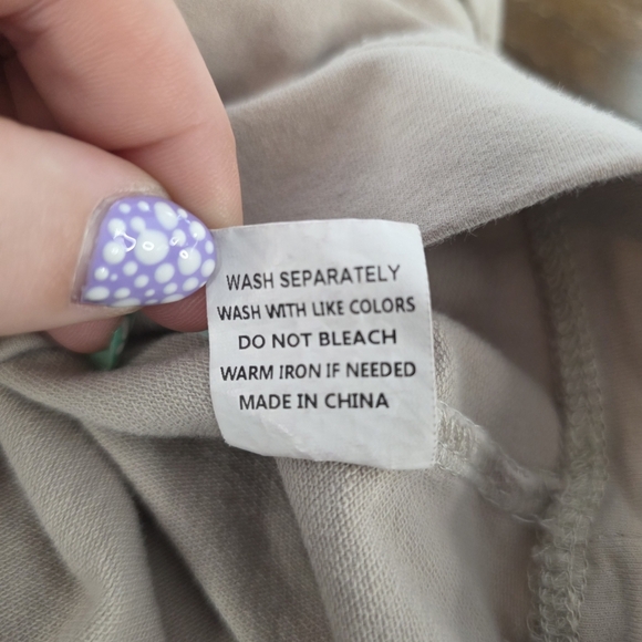 Arrive Guide Taupe Crop Muscle Tank Top - Size M Casual Basic Fall Layering - Picture 5 of 5